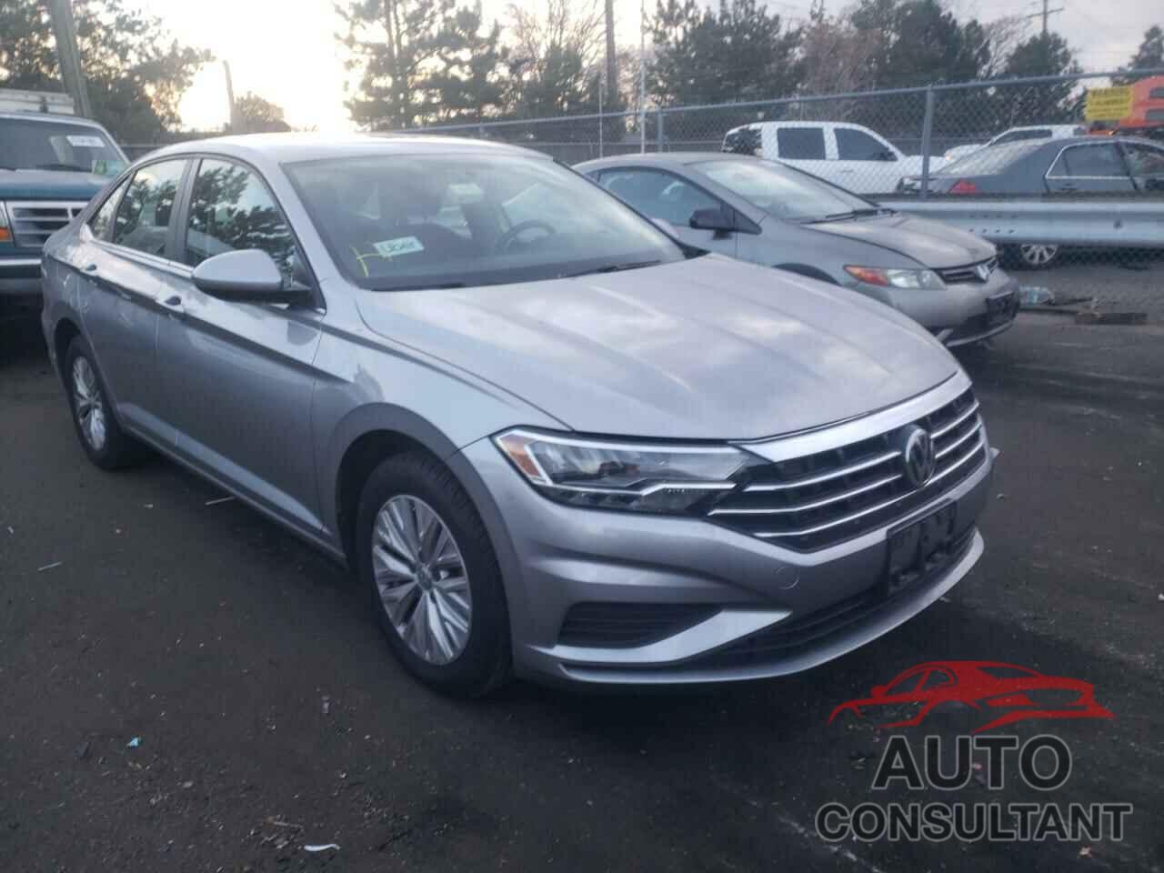 VOLKSWAGEN JETTA 2019 - 3VWC57BU7KM171347