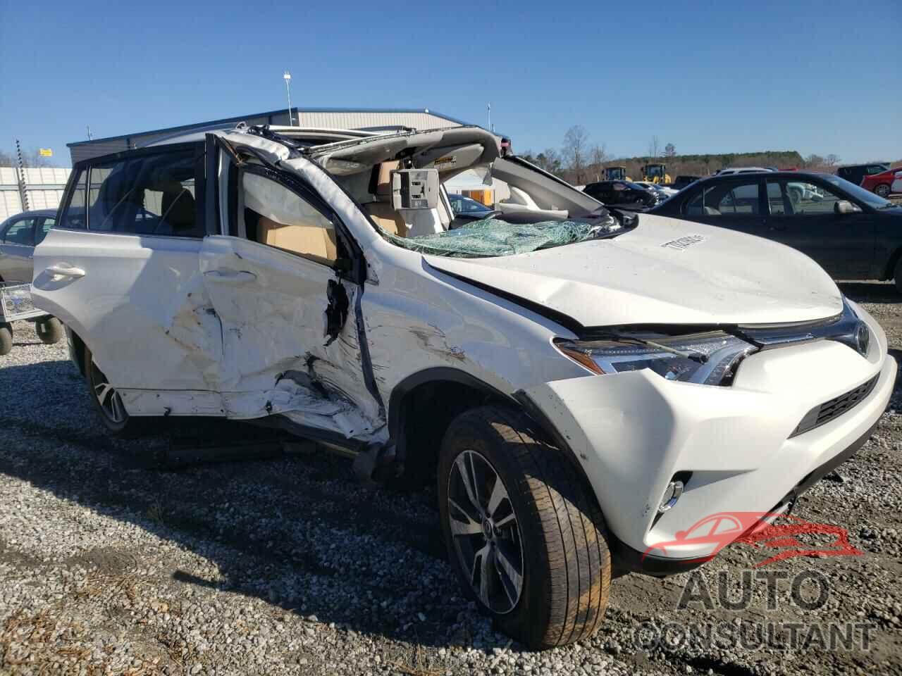 TOYOTA RAV4 2017 - JTMWFREV3HJ115621