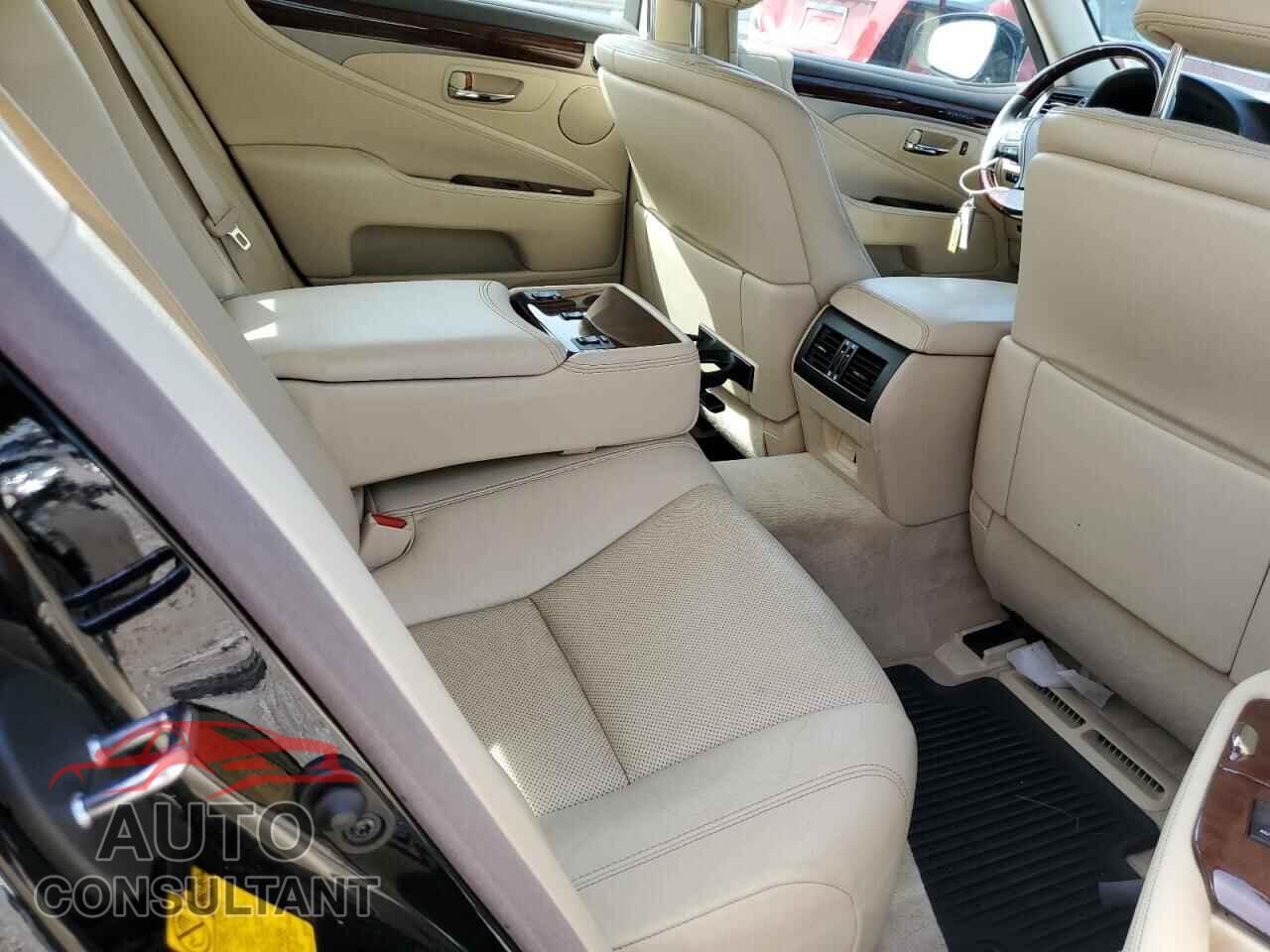 LEXUS LS460 2014 - JTHCL5EF8E5021332