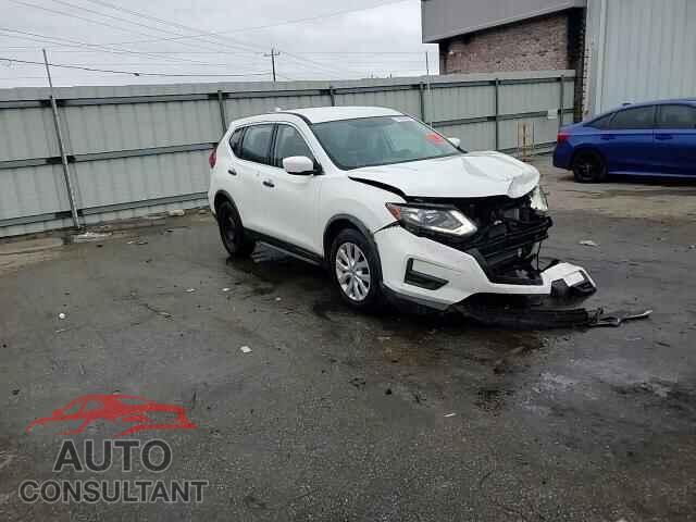 NISSAN ROGUE 2017 - KNMAT2MT8HP596246