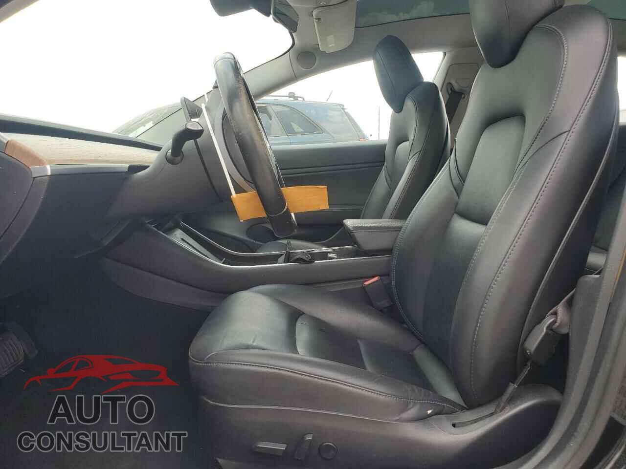 TESLA MODEL 3 2018 - 5YJ3E1EB3JF113636