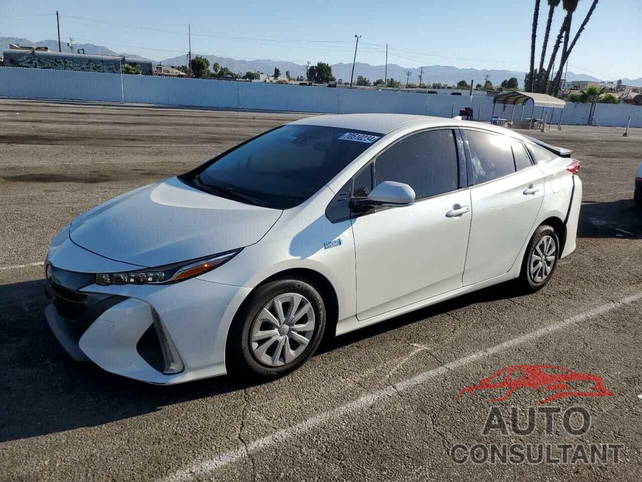 TOYOTA PRIUS 2018 - JTDKARFP8J3100619