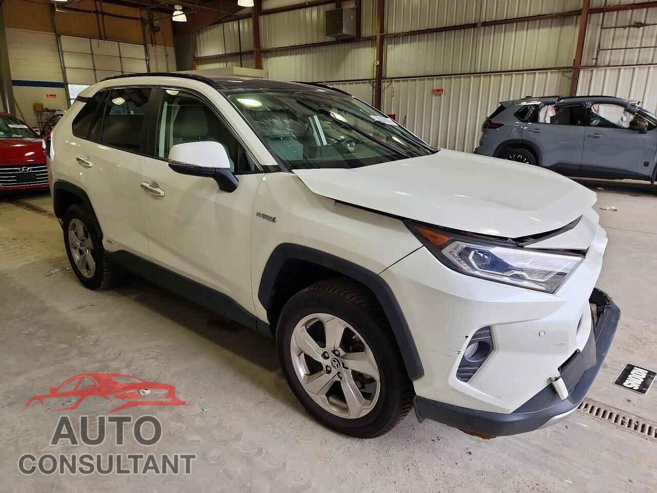 TOYOTA RAV4 2019 - JTMDWRFV1KJ013473