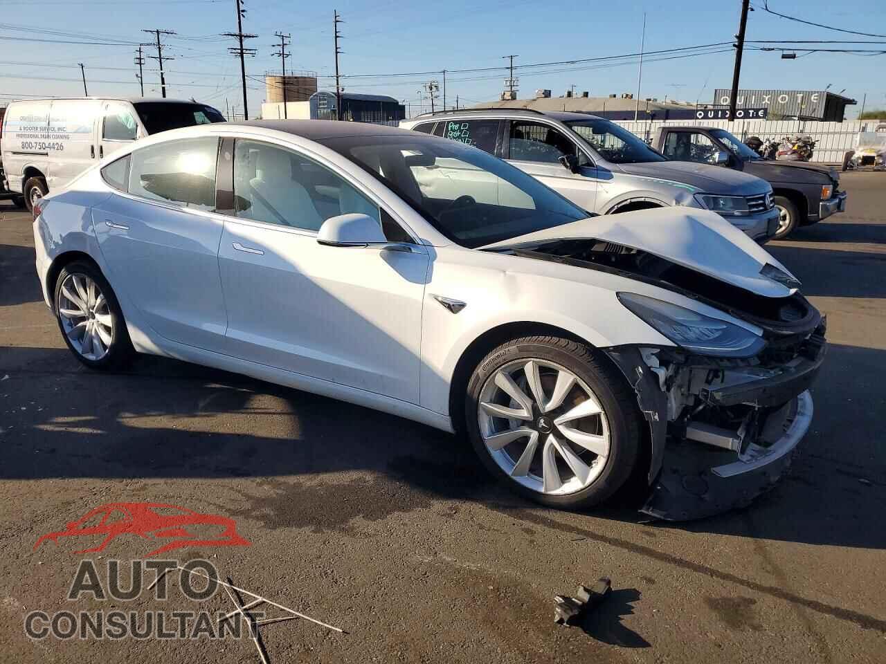 TESLA MODEL 3 2018 - 5YJ3E1EB8JF135471
