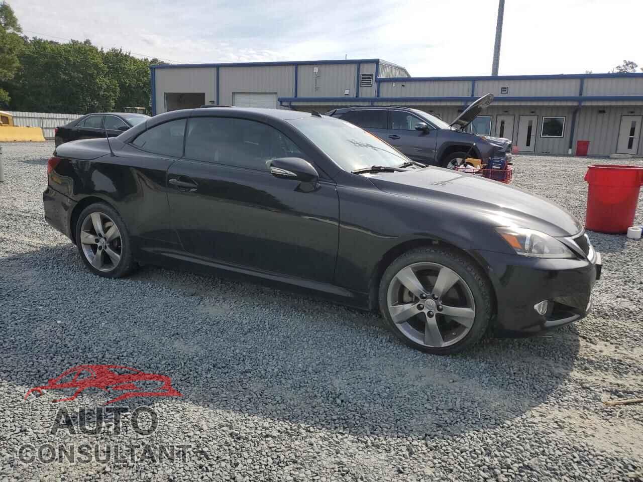 LEXUS IS 2011 - JTHFF2C20B2519444