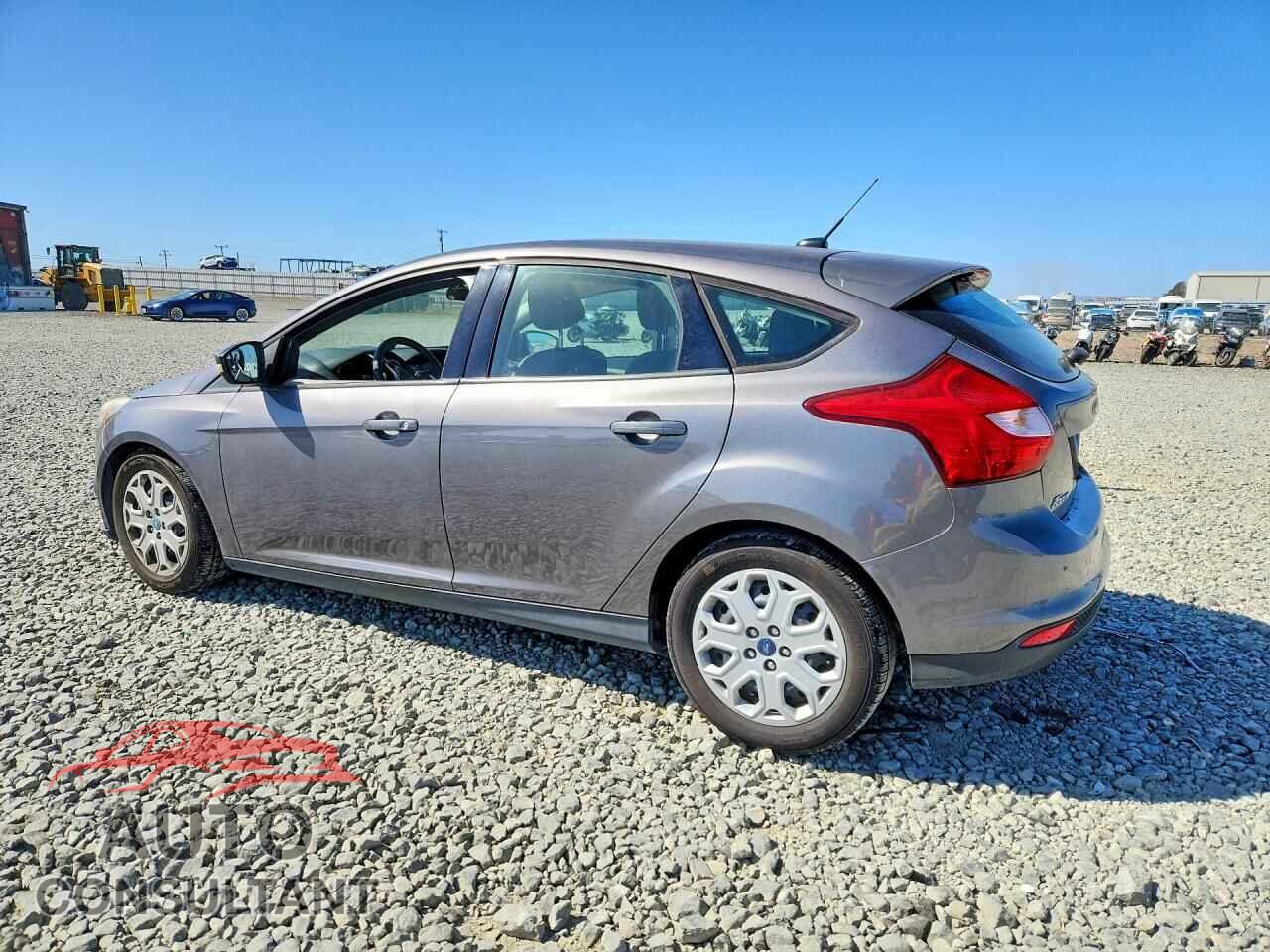FORD FOCUS 2012 - 1FAHP3K23CL155505