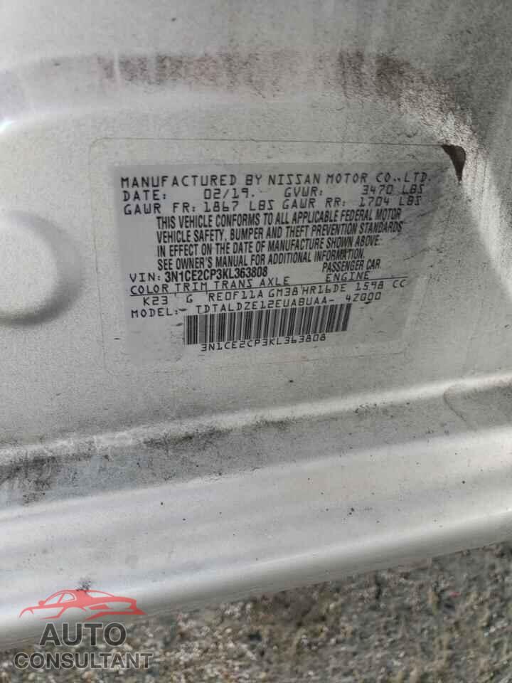 NISSAN VERSA 2019 - 3N1CE2CP3KL363808