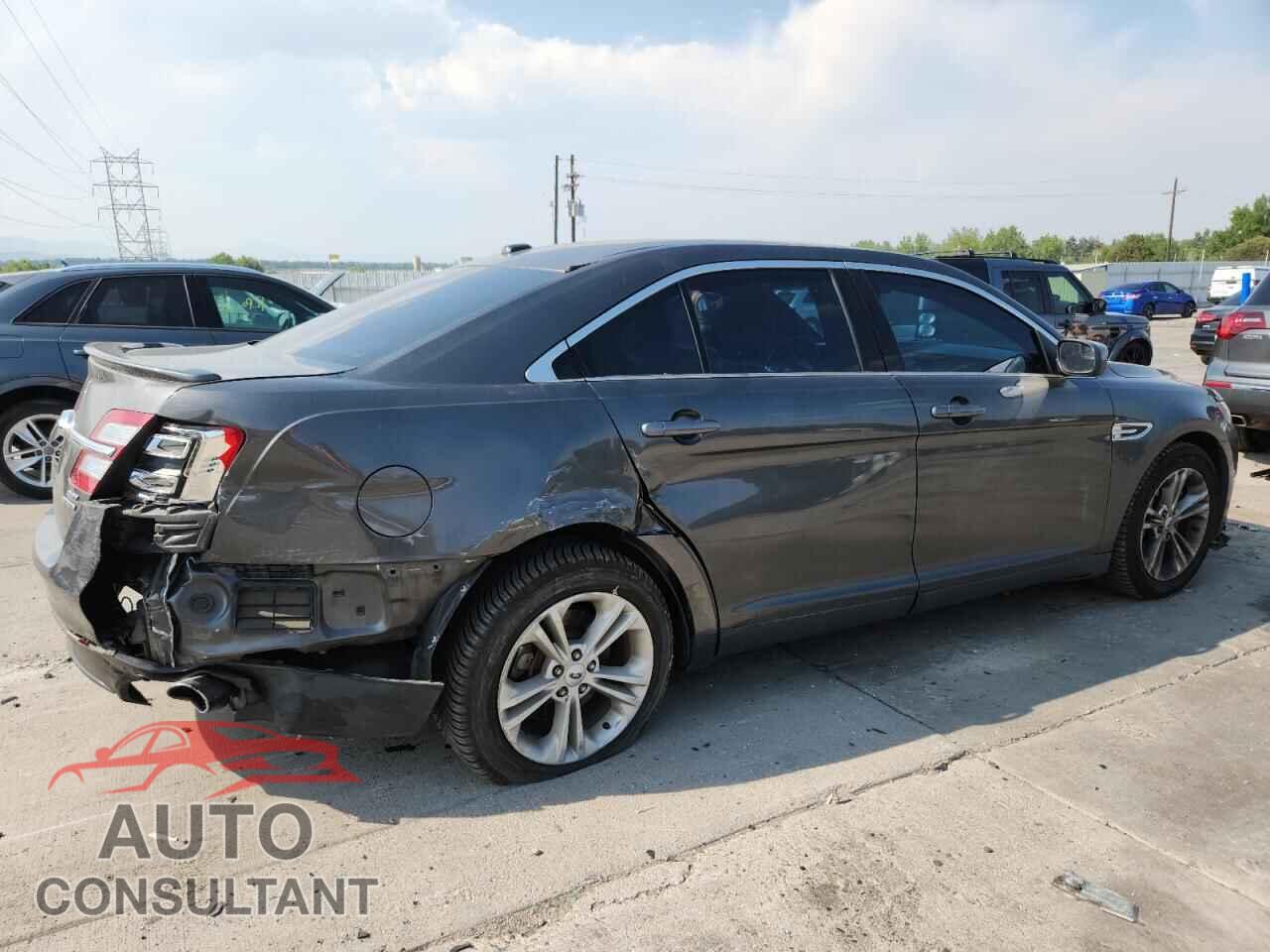FORD TAURUS 2015 - 1FAHP2E84FG207456