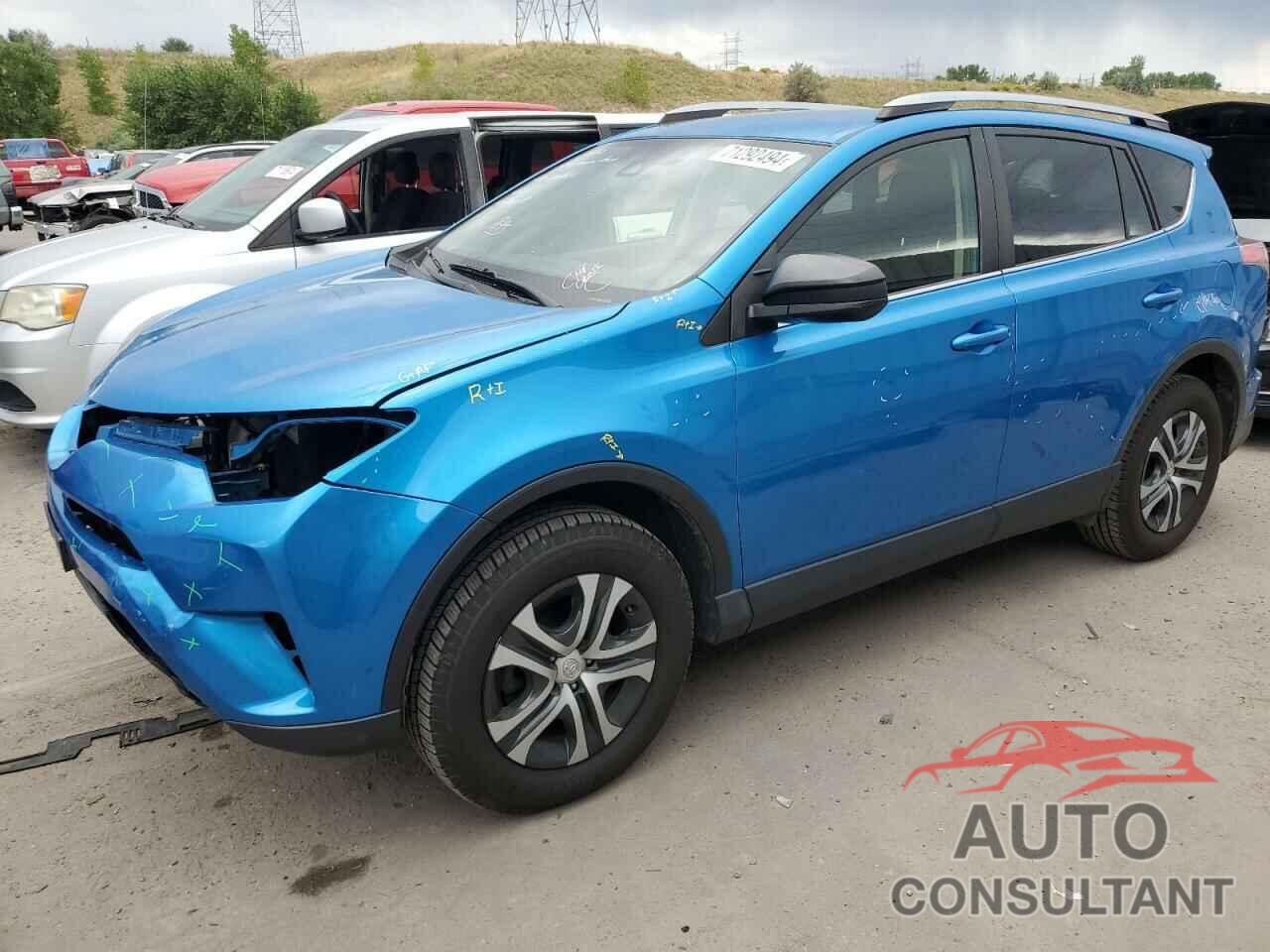 TOYOTA RAV4 2017 - JTMBFREV5HD204328