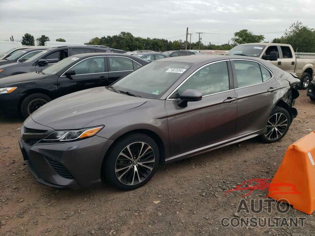 TOYOTA CAMRY 2018 - 4T1B11HKXJU547672