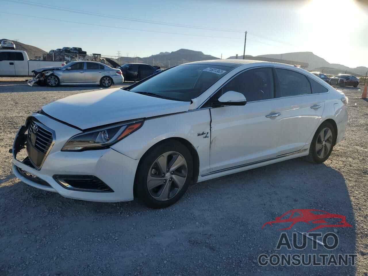 HYUNDAI SONATA 2017 - KMHE34L37HA067657