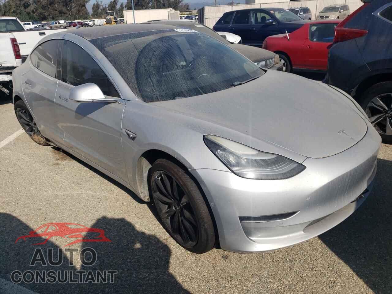 TESLA MODEL 3 2018 - 5YJ3E1EB0JF083446