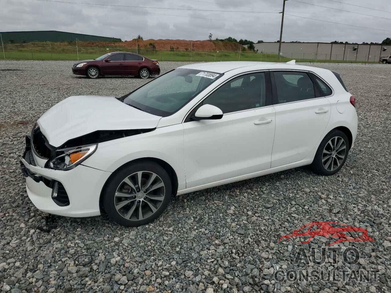 HYUNDAI ELANTRA 2018 - KMHH35LE3JU038536