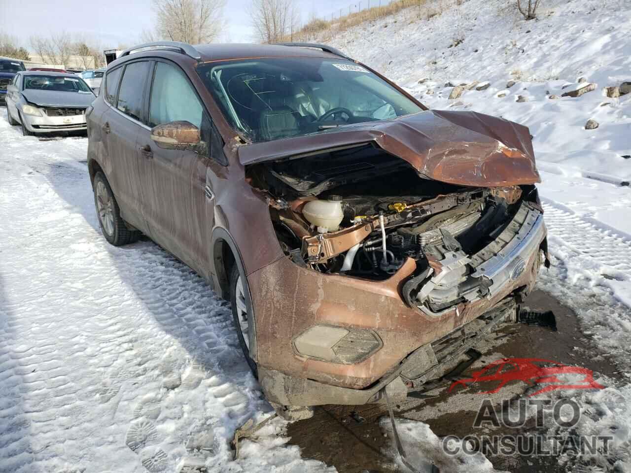 FORD ESCAPE 2017 - 1FMCU9J93HUF10426