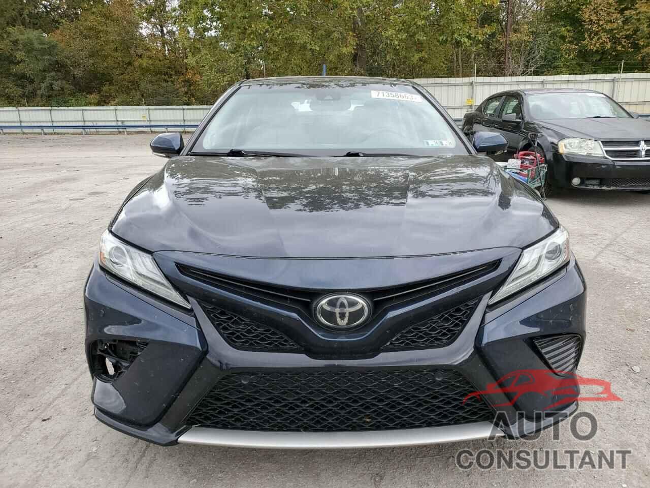 TOYOTA CAMRY 2018 - 4T1BZ1HK6JU500180