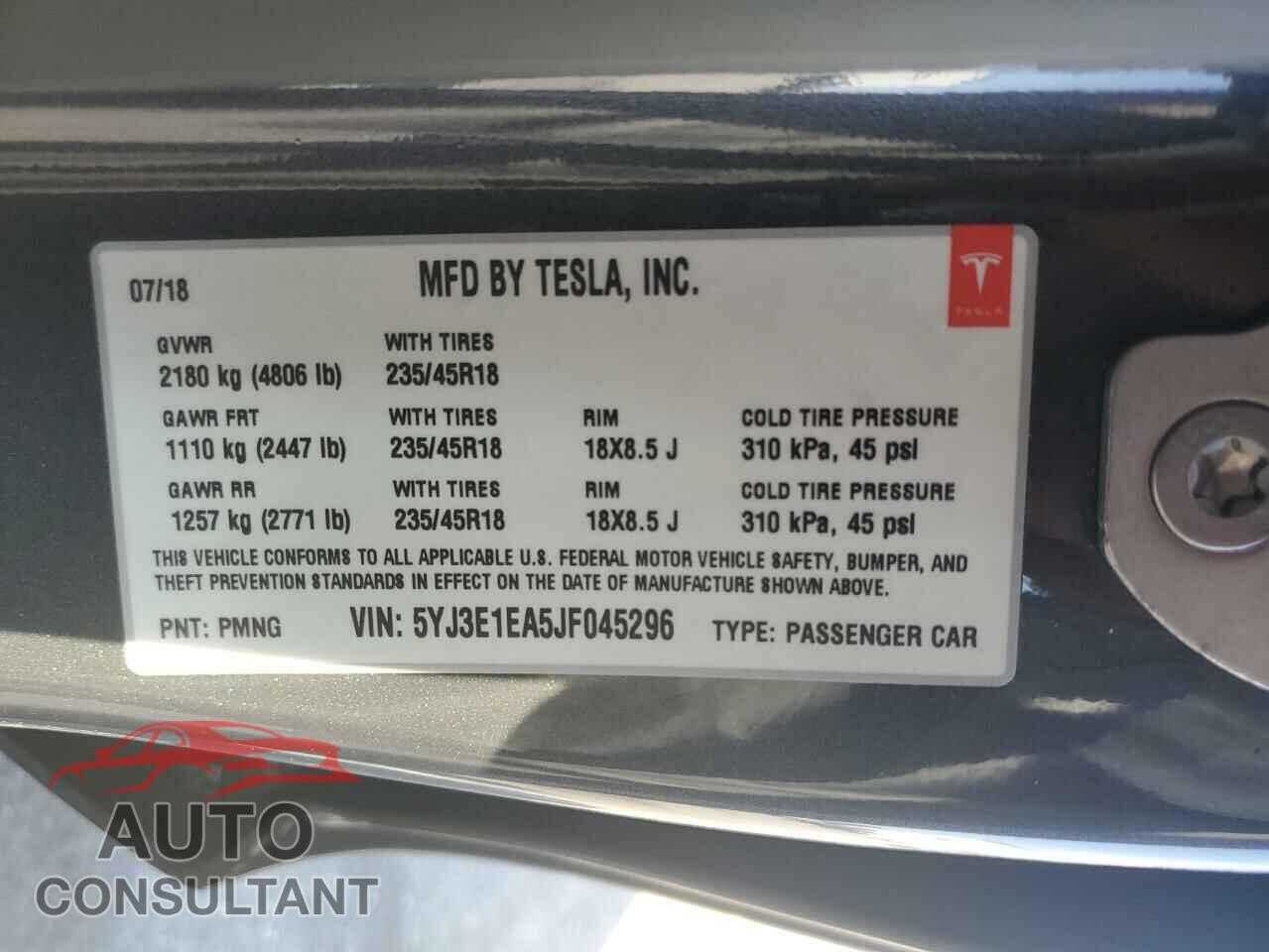 TESLA MODEL 3 2018 - 5YJ3E1EA5JF045296