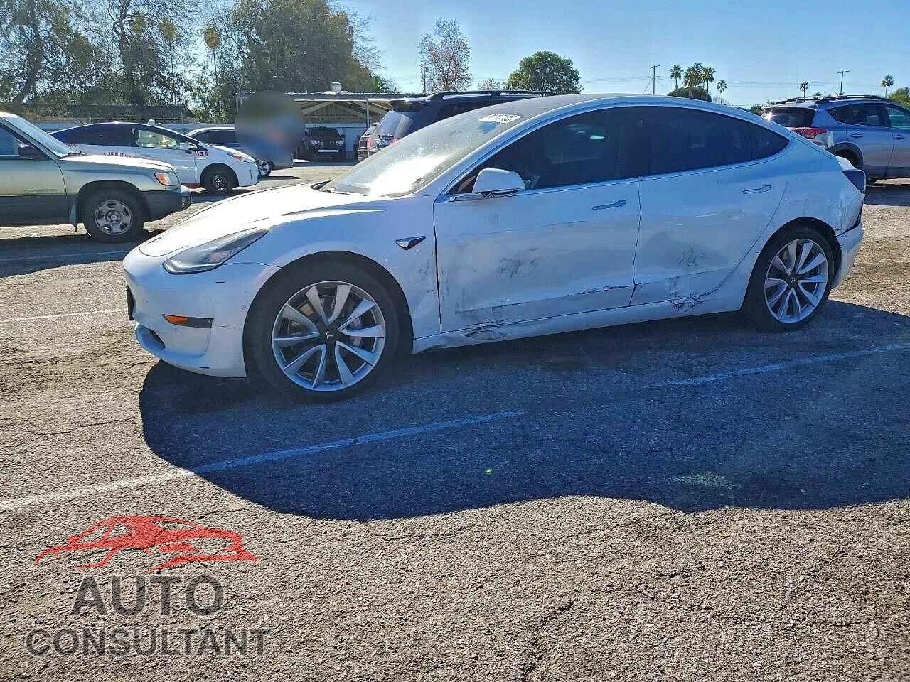 TESLA MODEL 3 2018 - 5YJ3E1EB9JF067682