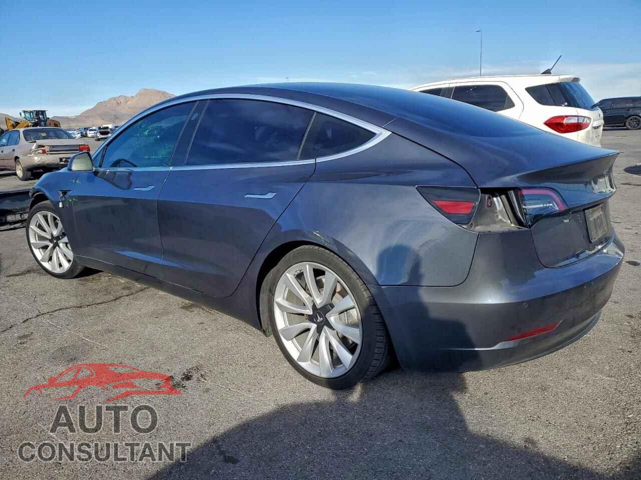 TESLA MODEL 3 2019 - 5YJ3E1EB7KF433740