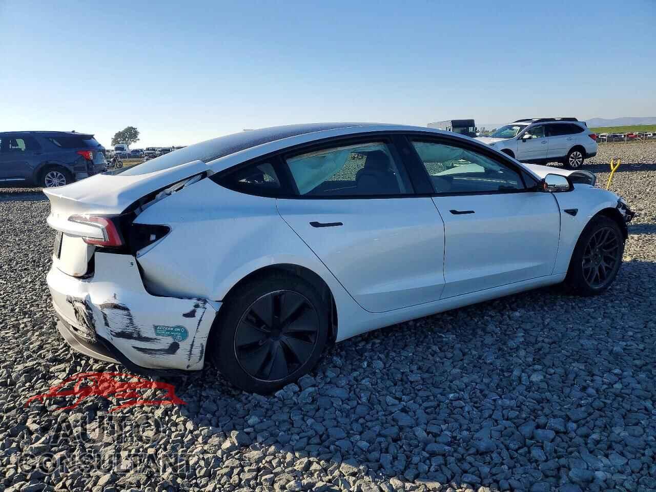 TESLA MODEL 3 2025 - 5YJ3E1EA6SF045678