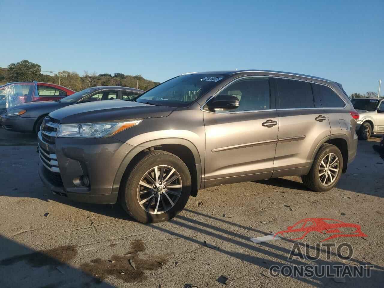 TOYOTA HIGHLANDER 2017 - 5TDJZRFH9HS464263