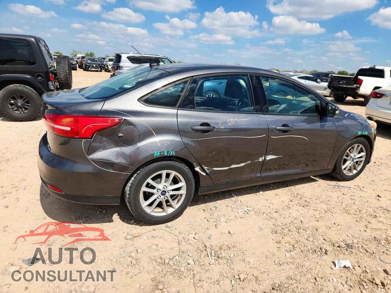 FORD FOCUS 2015 - 1FADP3F28FL233645