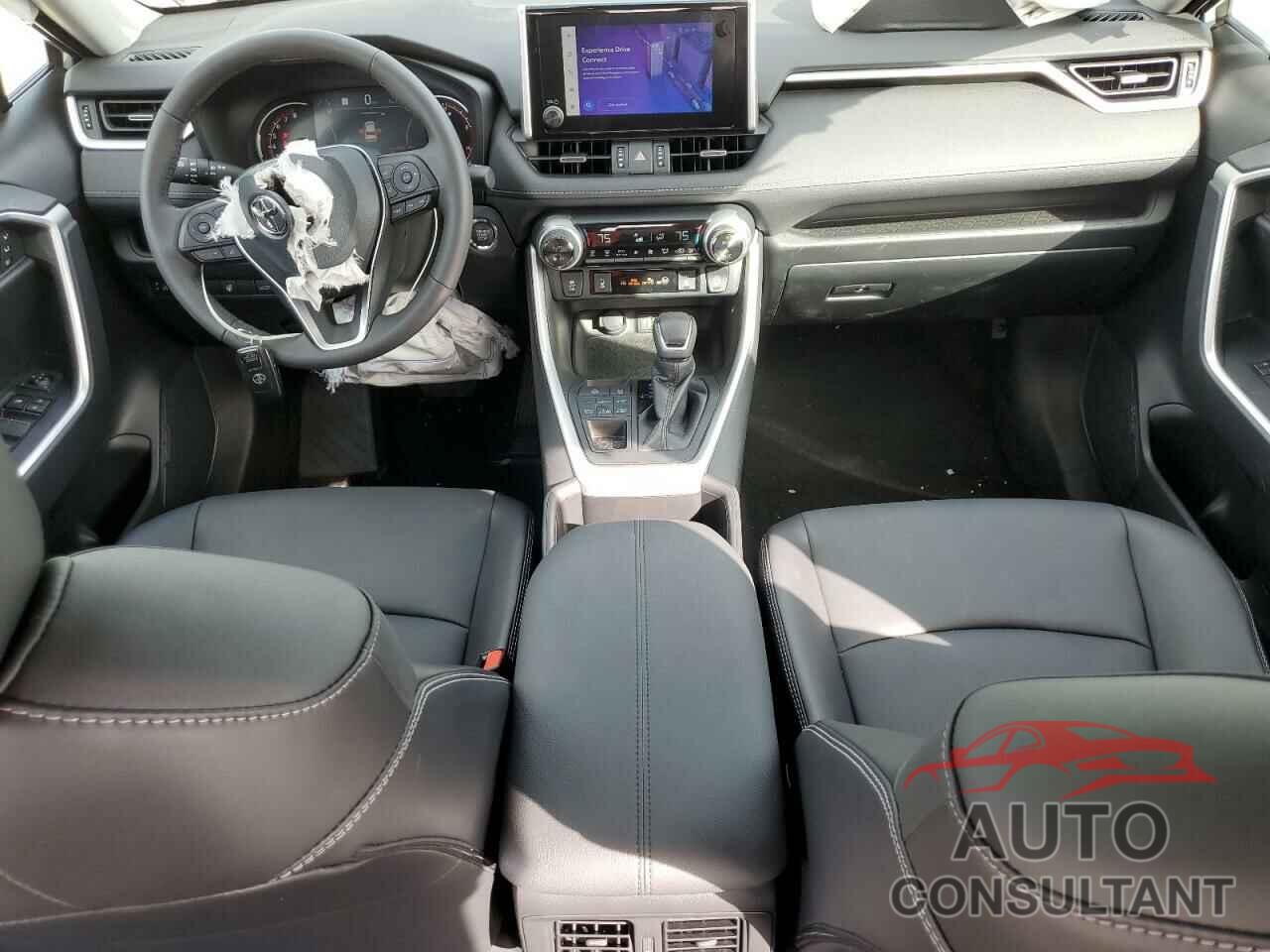 TOYOTA RAV4 2023 - 2T3A1RFV0PW357967