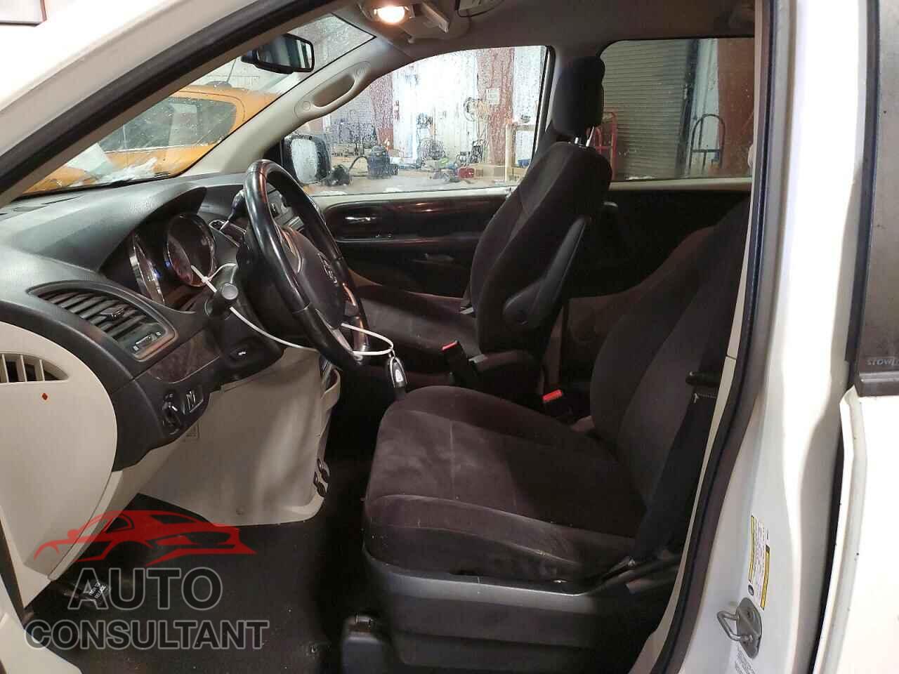 DODGE CARAVAN 2011 - 2D4RN3DG7BR635374