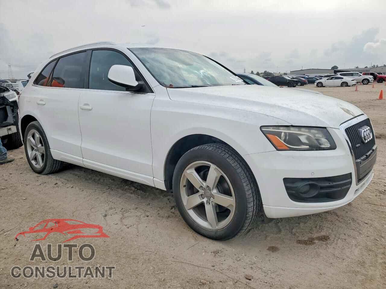 AUDI Q5 2012 - WA1LFAFP0CA013183