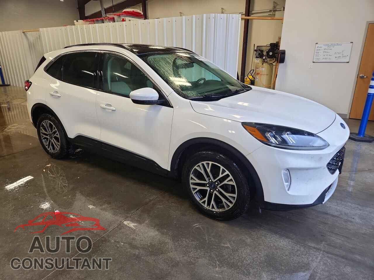 FORD ESCAPE 2020 - 1FMCU9H60LUA12012