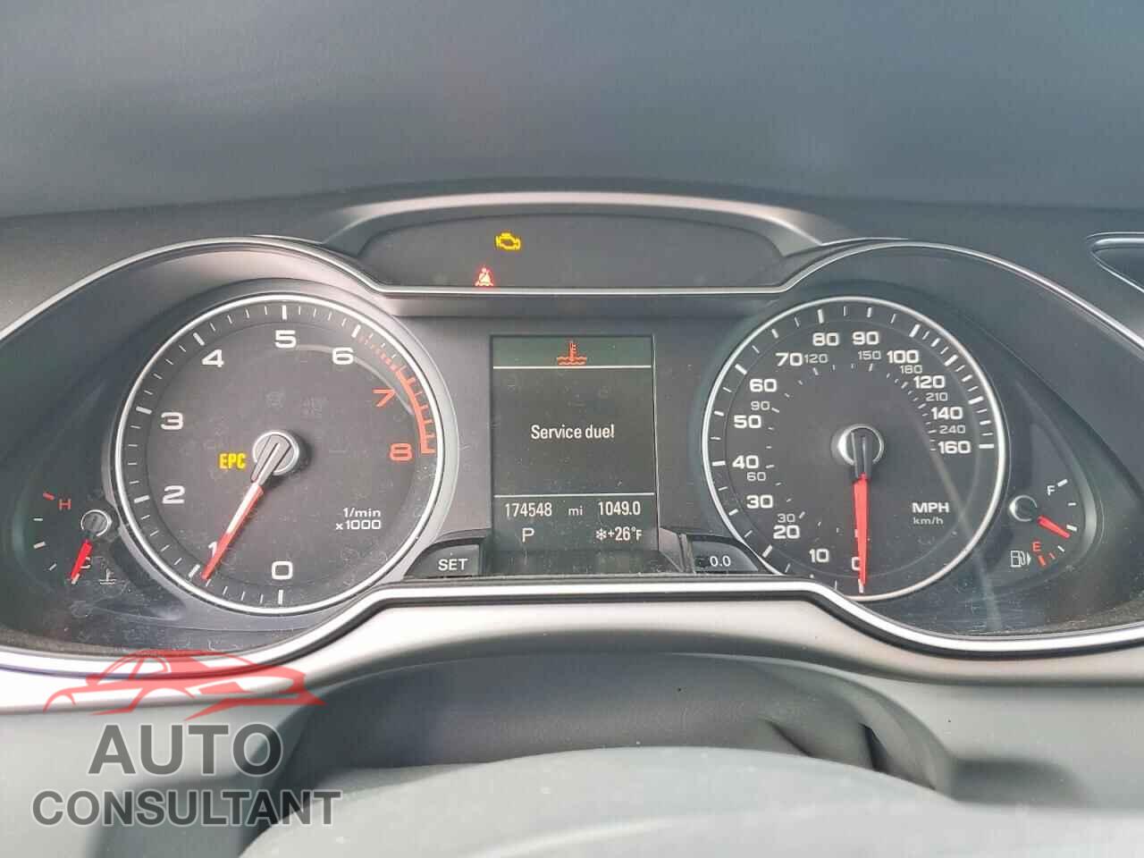 AUDI A4 2013 - WAUFFAFL1DN035877