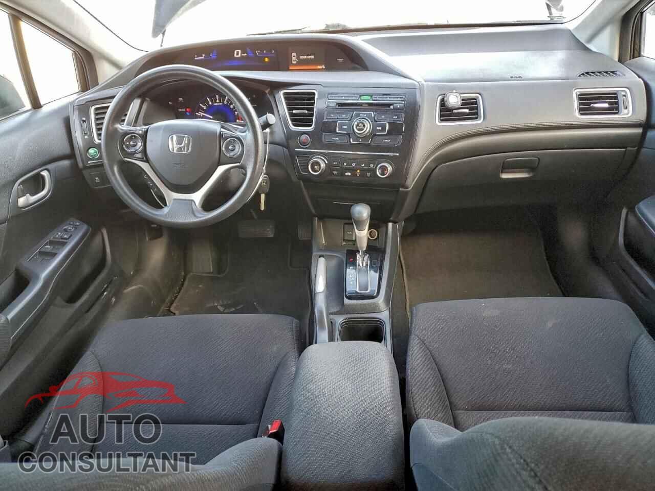 HONDA CIVIC 2013 - 2HGFB2F57DH589408