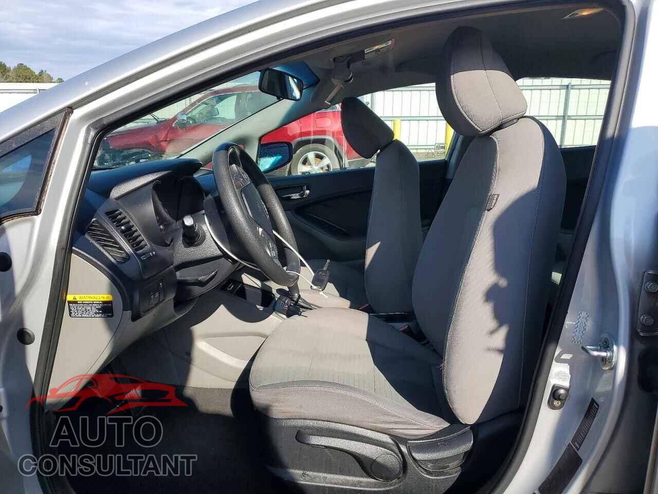 KIA FORTE 2016 - KNAFX4A65G5500746