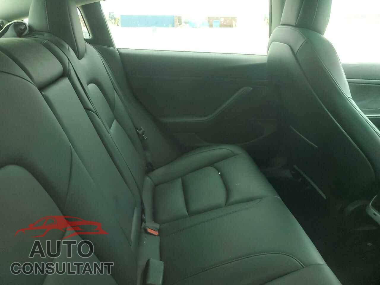 TESLA MODEL 3 2020 - 5YJ3E1EA2LF504772