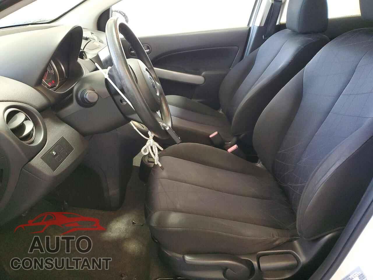 MAZDA 2 2012 - JM1DE1KZ5C0137105