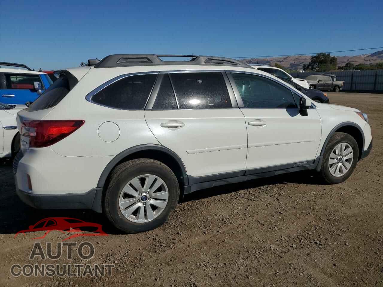 SUBARU OUTBACK 2017 - 4S4BSACC4H3202652