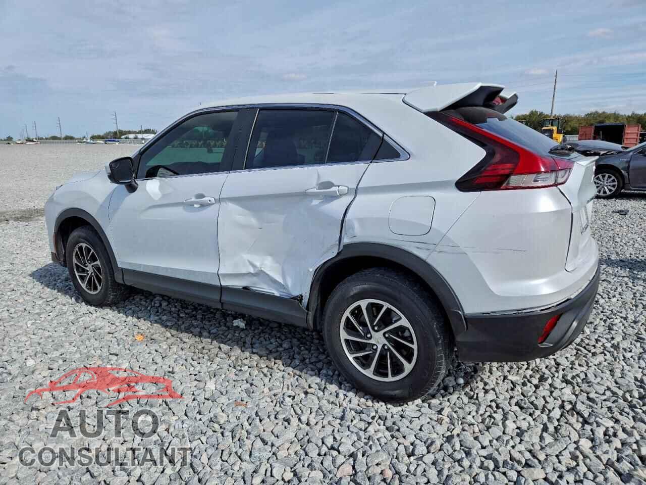 MITSUBISHI ECLIPSE 2023 - JA4ATUAA7PZ000314