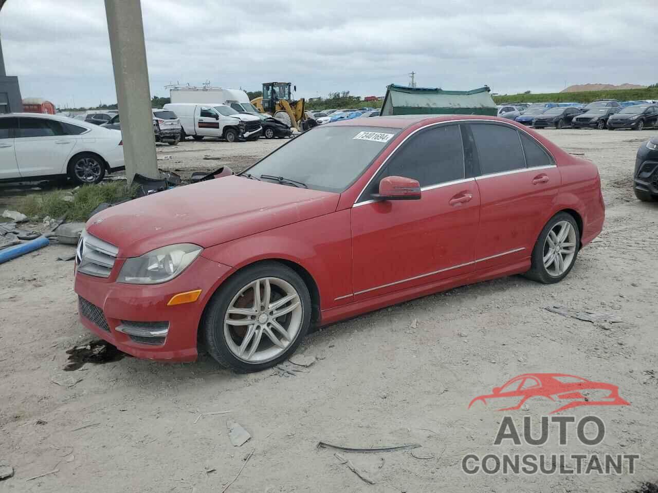 MERCEDES-BENZ C-CLASS 2013 - WDDGF4HB6DR248092