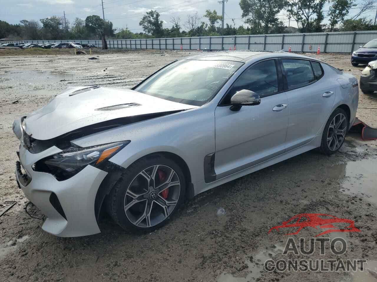 KIA STINGER 2018 - KNAE45LC4J6025296