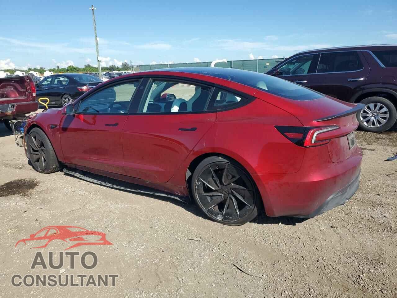 TESLA MODEL 3 2024 - 5YJ3E1ET5RF769597