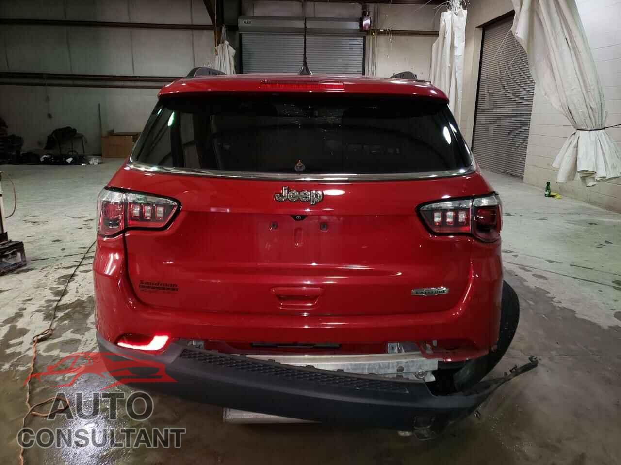 JEEP COMPASS 2018 - 3C4NJCBB3JT500452