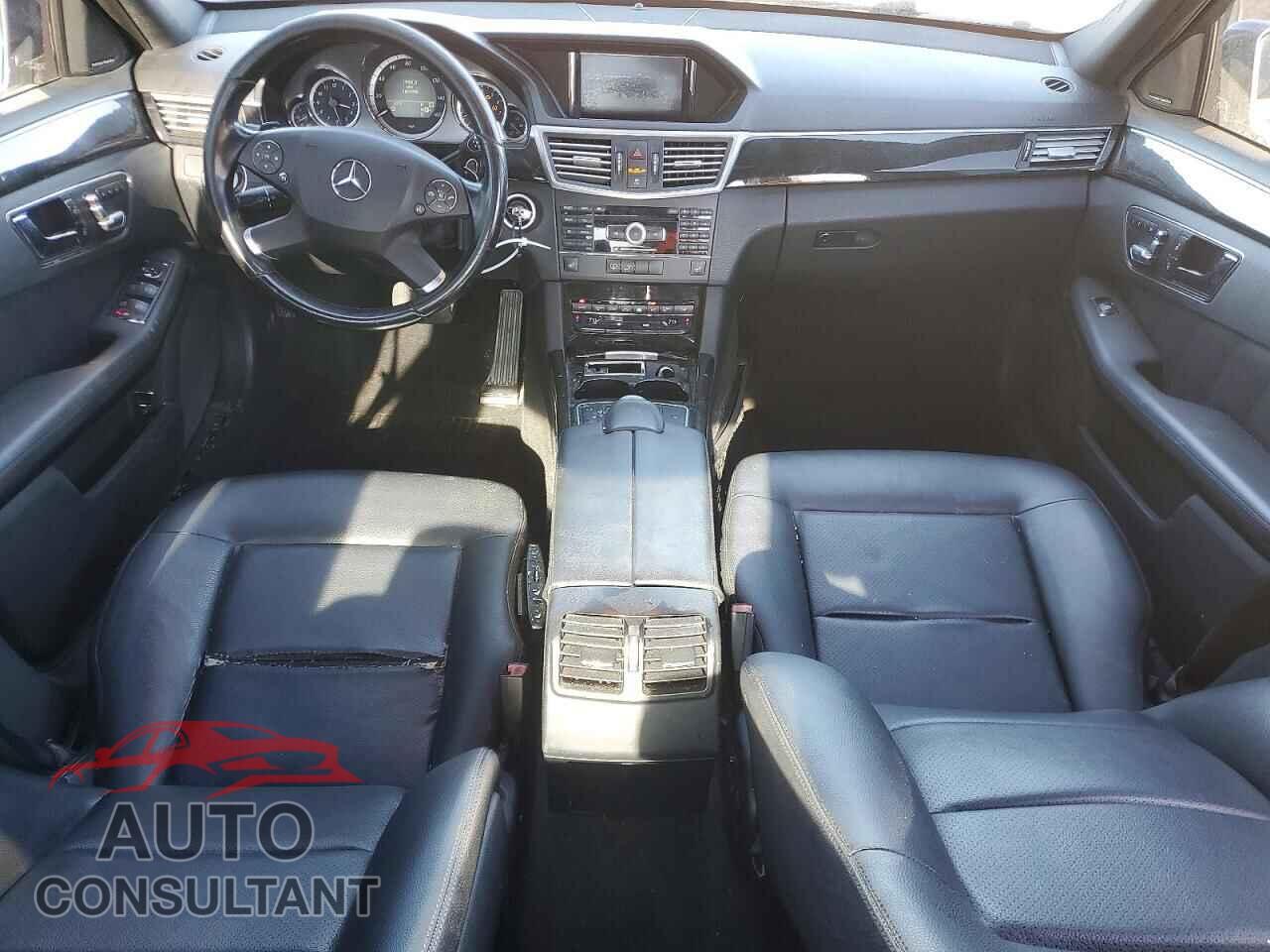 MERCEDES-BENZ E-CLASS 2010 - WDDHF5GB7AA071302