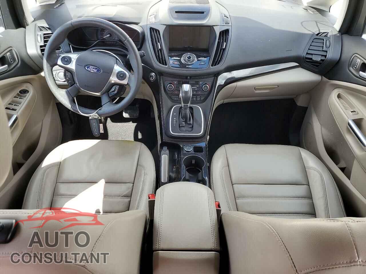 FORD CMAX 2018 - 1FADP5DU0JL105330
