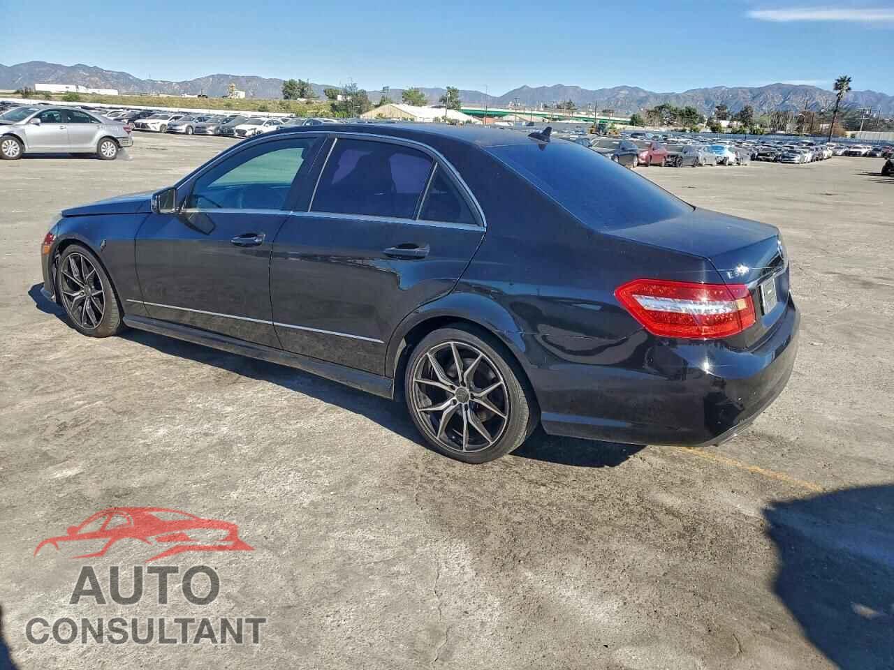 MERCEDES-BENZ E-CLASS 2011 - WDDHF5GB7BA367812