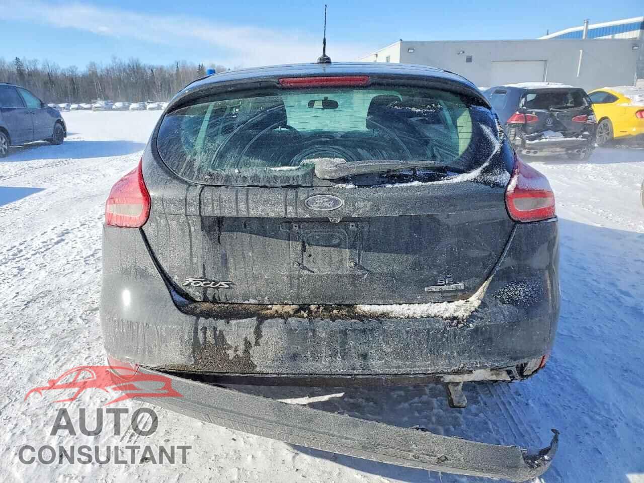 FORD FOCUS 2015 - 1FADP3K22FL359005