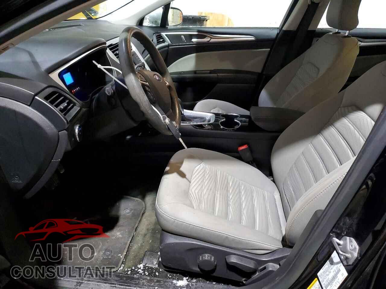 FORD FUSION 2016 - 3FA6P0G70GR147461