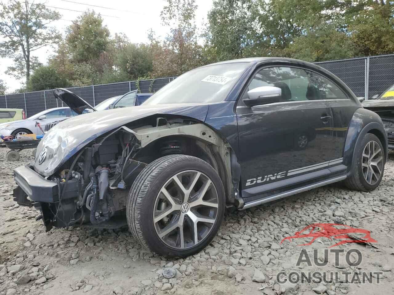 VOLKSWAGEN BEETLE 2018 - 3VWSD7AT4JM709024