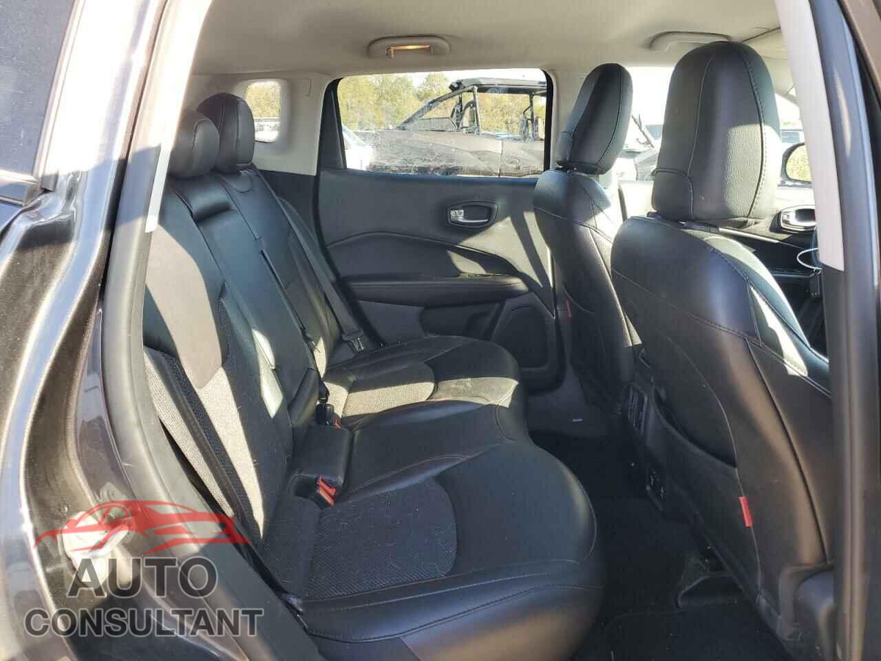 JEEP COMPASS 2020 - 3C4NJDDB9LT184156