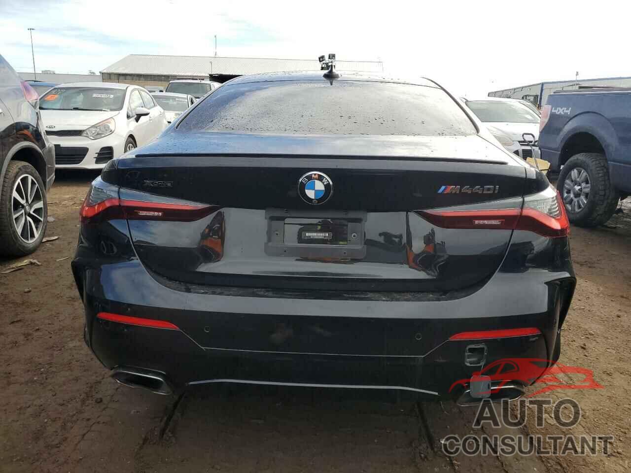 BMW M4 2021 - WBA13AR08MCG68346