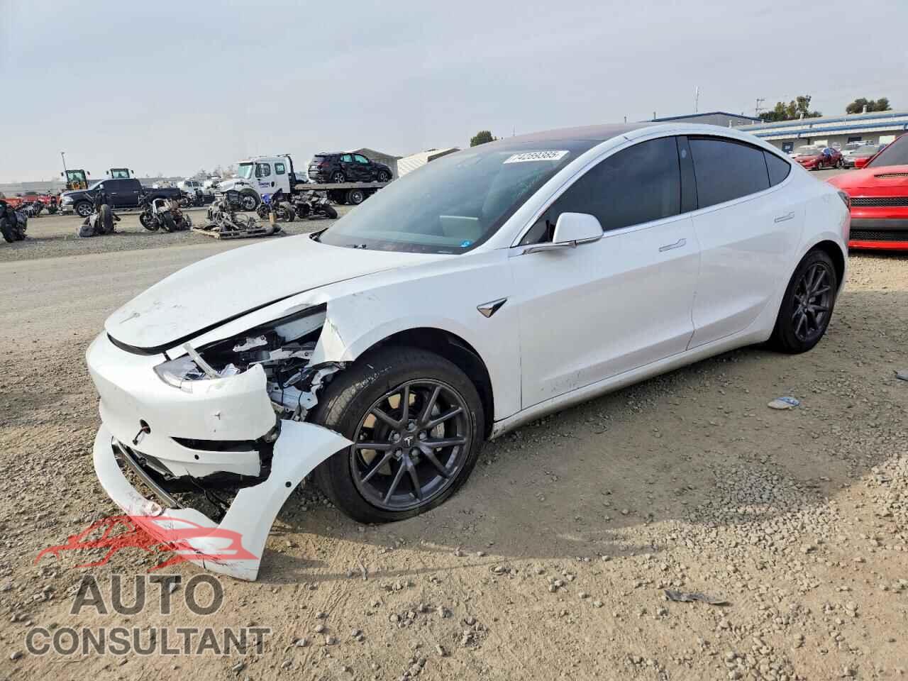 TESLA MODEL 3 2018 - 5YJ3E1EA1JF010593