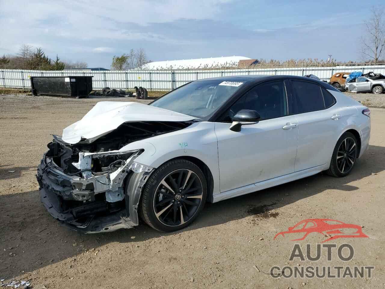 TOYOTA CAMRY 2020 - 4T1KZ1AK3LU040683